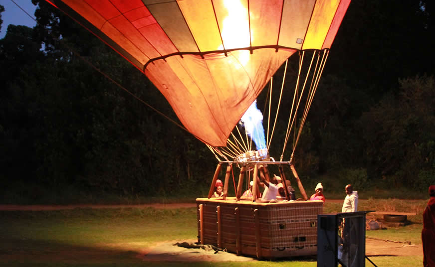 Luxury Fly-In Safaris